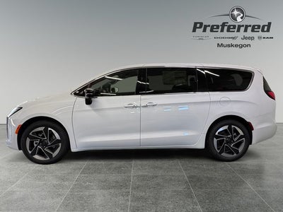 2027 Chrysler Pacifica PACIFICA LIMITED