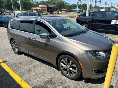 2017 Chrysler Pacifica Limited