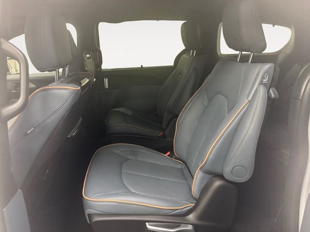 2027 Chrysler Pacifica PACIFICA PINNACLE