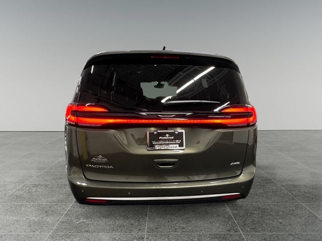 2027 Chrysler Pacifica PACIFICA SELECT AWD