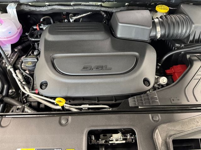 2027 Chrysler Pacifica PACIFICA SELECT AWD