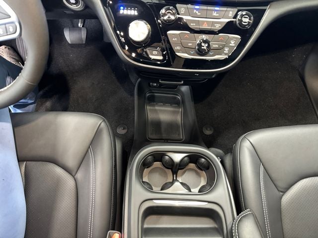 2027 Chrysler Pacifica PACIFICA SELECT AWD
