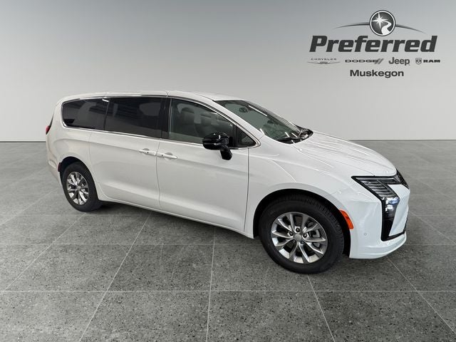 2027 Chrysler Pacifica PACIFICA SELECT AWD