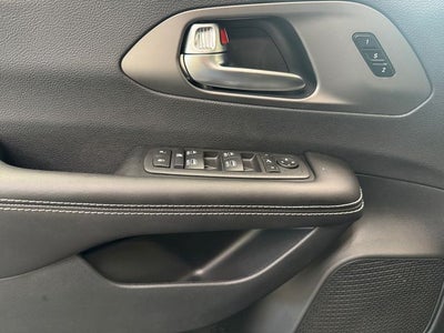 2027 Chrysler Pacifica PACIFICA LIMITED AWD