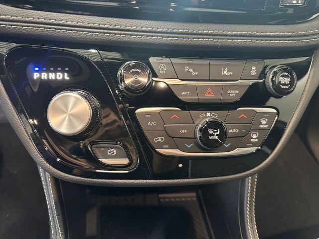 2027 Chrysler Pacifica PACIFICA LIMITED AWD