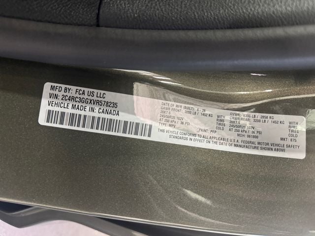 2027 Chrysler Pacifica PACIFICA LIMITED AWD