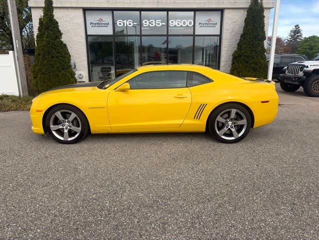 2011 Chevrolet Camaro SS 2SS 6.2 Liter V8 2D Coupe Automatic
