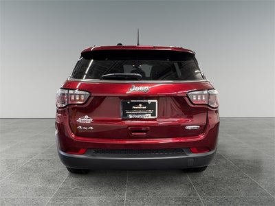 2022 Jeep Compass Latitude Lux 4x4