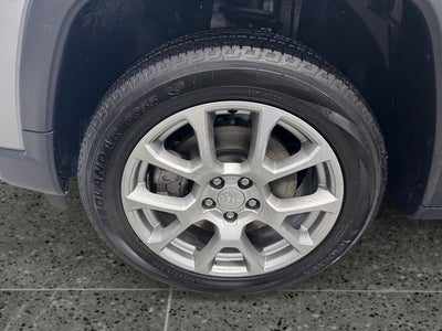 2023 Jeep Compass Latitude Lux FWD