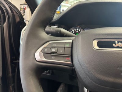 2023 Jeep Compass Latitude Lux FWD