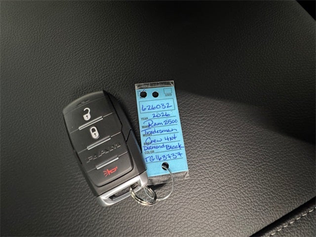 2026 RAM Ram 2500 RAM 2500 BLACK EXPRESS CREW CAB 4X4 6'4' BOX