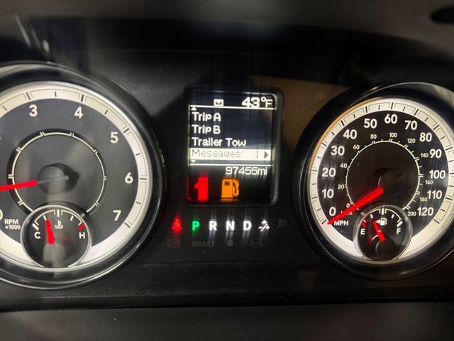 2017 RAM 2500 Tradesman Crew Cab 4x4 6'4' Box