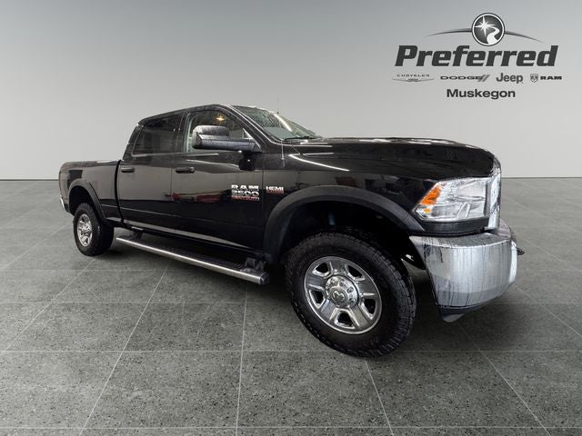 2017 RAM 2500 Tradesman Crew Cab 4x4 6'4' Box