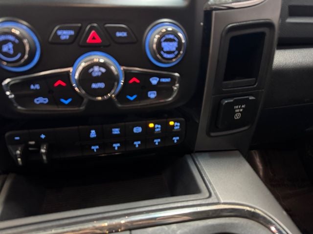 2018 RAM 2500 Laramie 6.7 Liter Cummins Turbodiesel Crew Cab 4WD