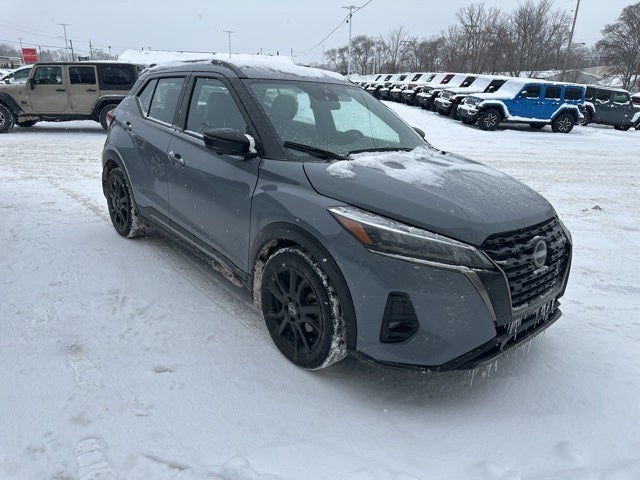 2024 Nissan Kicks SR
