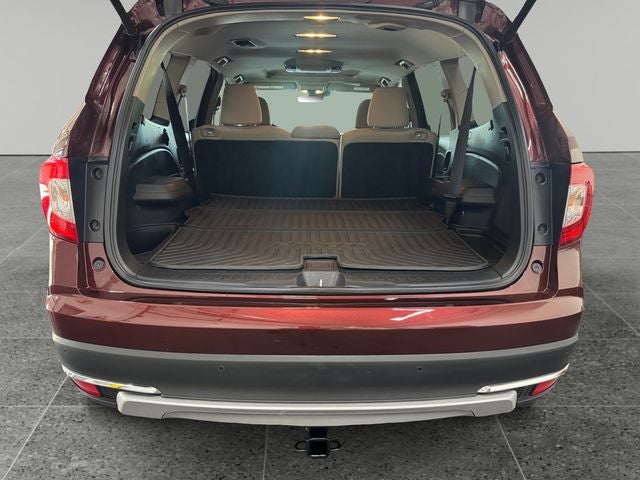 2022 Honda Pilot AWD Touring 8 Passenger
