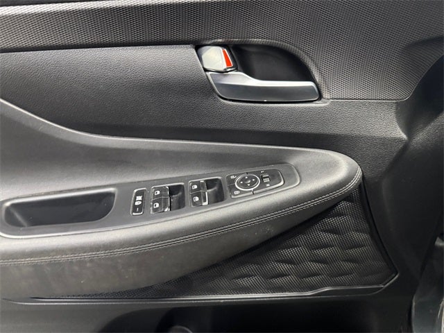 2020 Hyundai Santa Fe SEL 2.4 Liter AWD