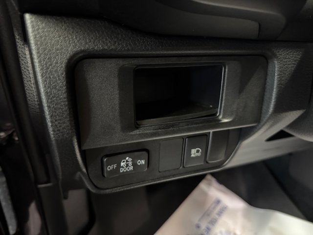 2018 Toyota Tacoma SR 3.5L V6 4D Double Cab 4WD