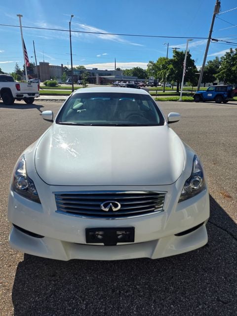 2015 INFINITI Q60 Base 3.7 Liter V6 2D Convertible Automatic