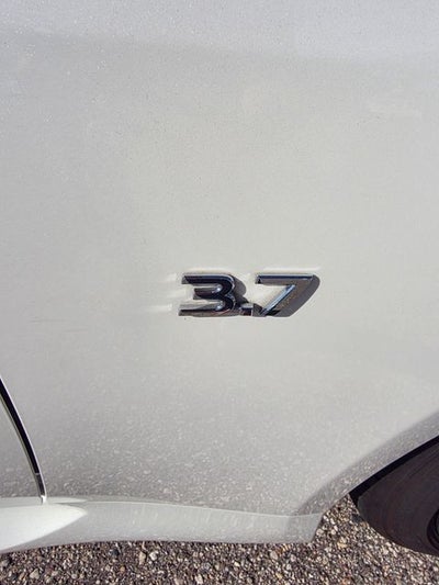 2015 INFINITI Q60 Base 3.7 Liter V6 2D Convertible Automatic