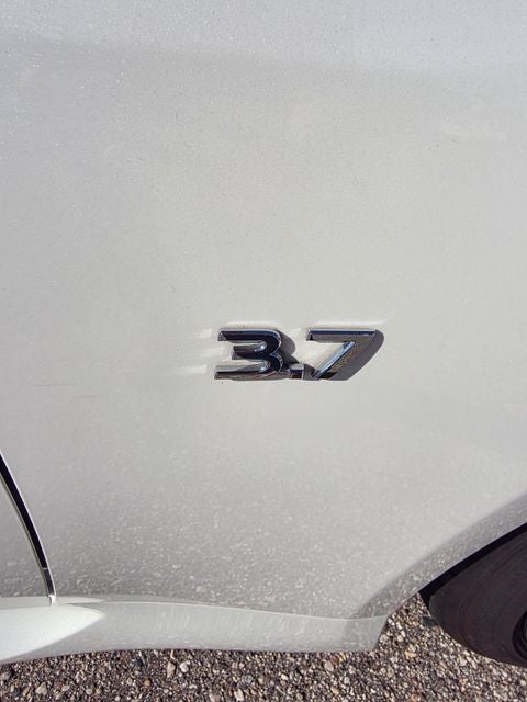 2015 INFINITI Q60 Base 3.7 Liter V6 2D Convertible Automatic