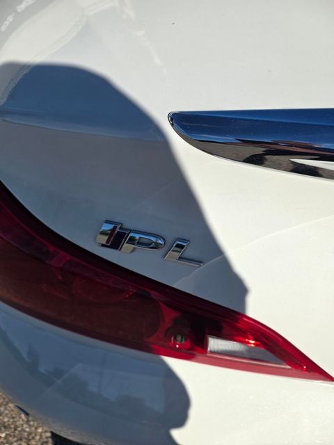 2015 INFINITI Q60 Base 3.7 Liter V6 2D Convertible Automatic