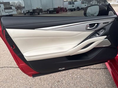 2017 INFINITI Q60 3.0t Red Sport 400