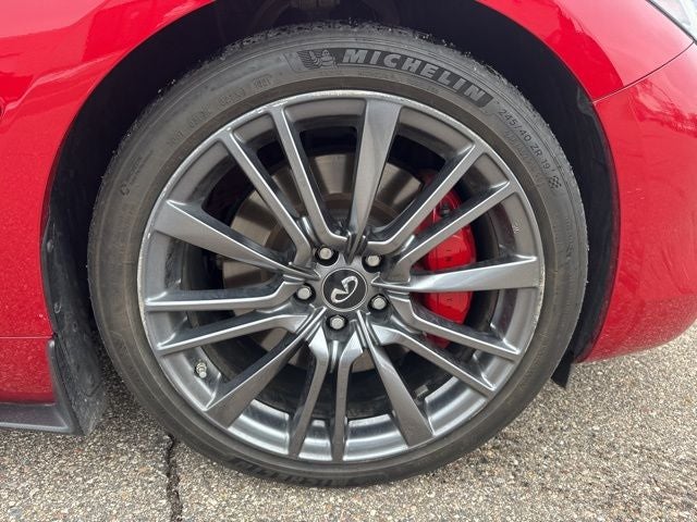 2017 INFINITI Q60 3.0t Red Sport 400