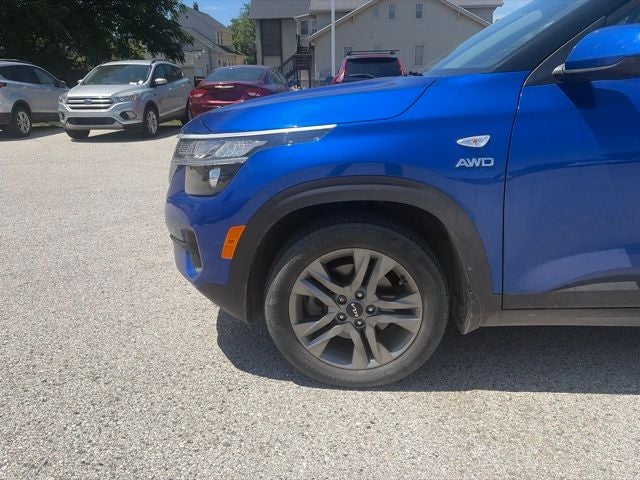 2022 Kia Seltos LX 2.0 Liter Automatic AWD