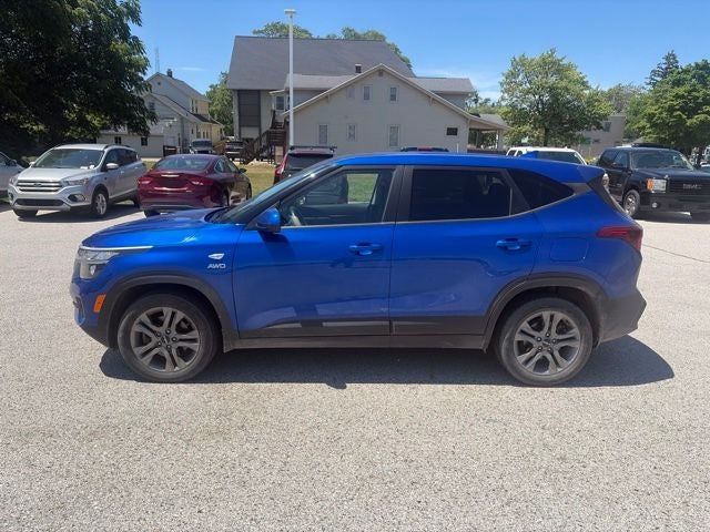 2022 Kia Seltos LX 2.0 Liter Automatic AWD