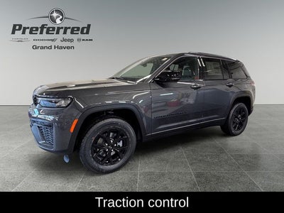 2026 Jeep Grand Cherokee Laredo