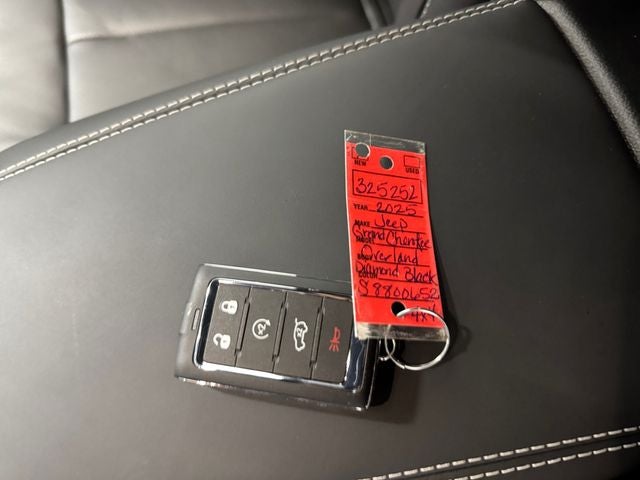 2025 Jeep Grand Cherokee Overland